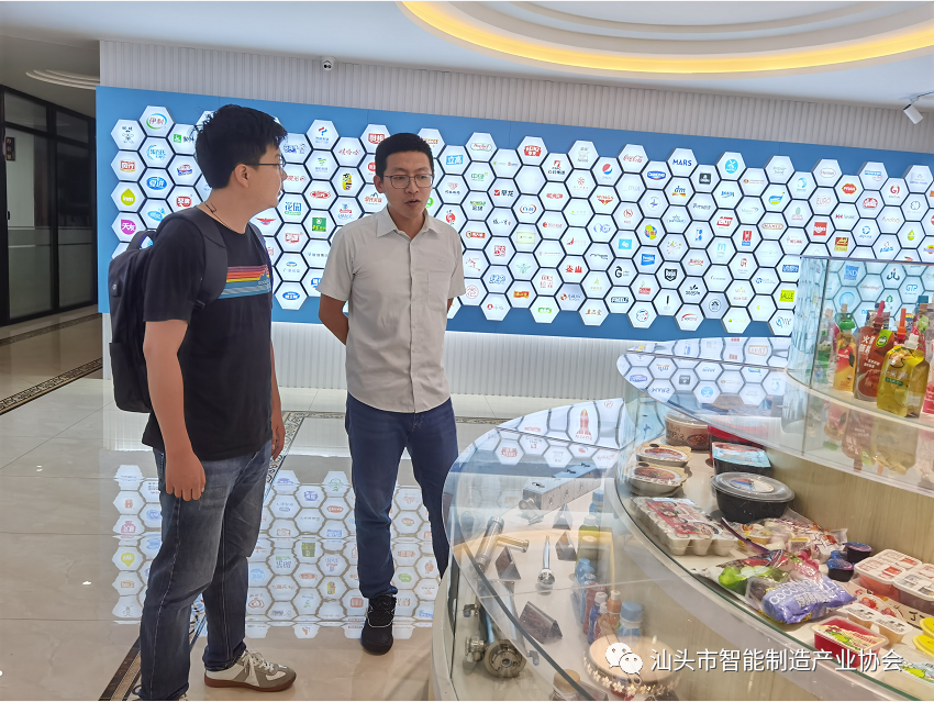 1654573799516053.png 4.png